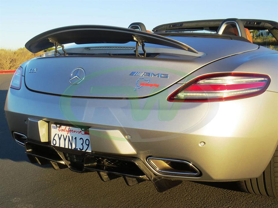 Mercedes SLS Renn Style Carbon Fiber Diffuser