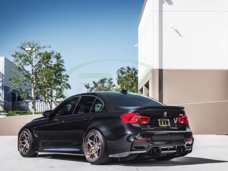 BMW F8X M3/M4 Varis Style CF Diffuser+Undertray