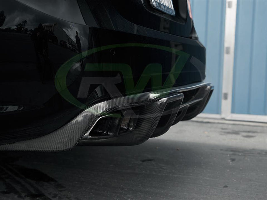 Mercedes W212 E63 Renn Style CF Diffuser