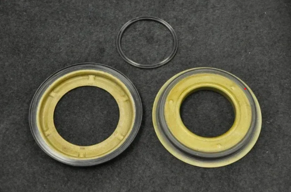 BMW Viton Clutch Basket Seal Package