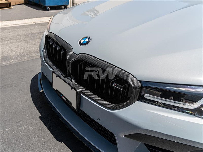 BMW F90 M5 LCI Carbon Fiber Grille Surrounds (2021+)