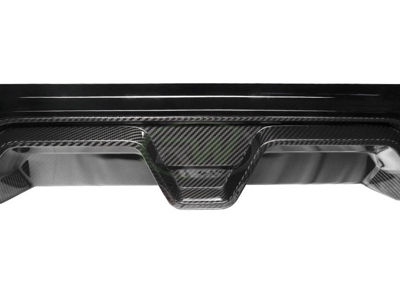 BMW G30 5-Series CS Style Carbon Fiber Diffuser