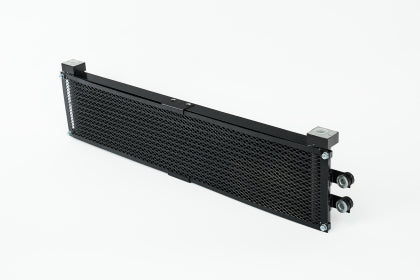 CSF BMW F8X M3/M4/M2C Engine Oil Cooler w/ Rock Guard - (CSF #8220)