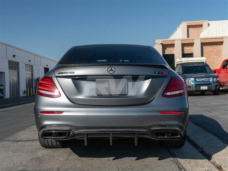 Mercedes W213 E63S Carbon Fiber Rear Diffuse