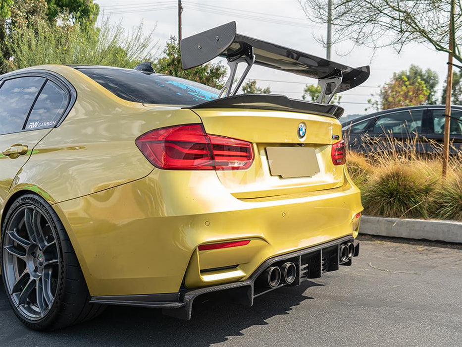 M4 store gts wing