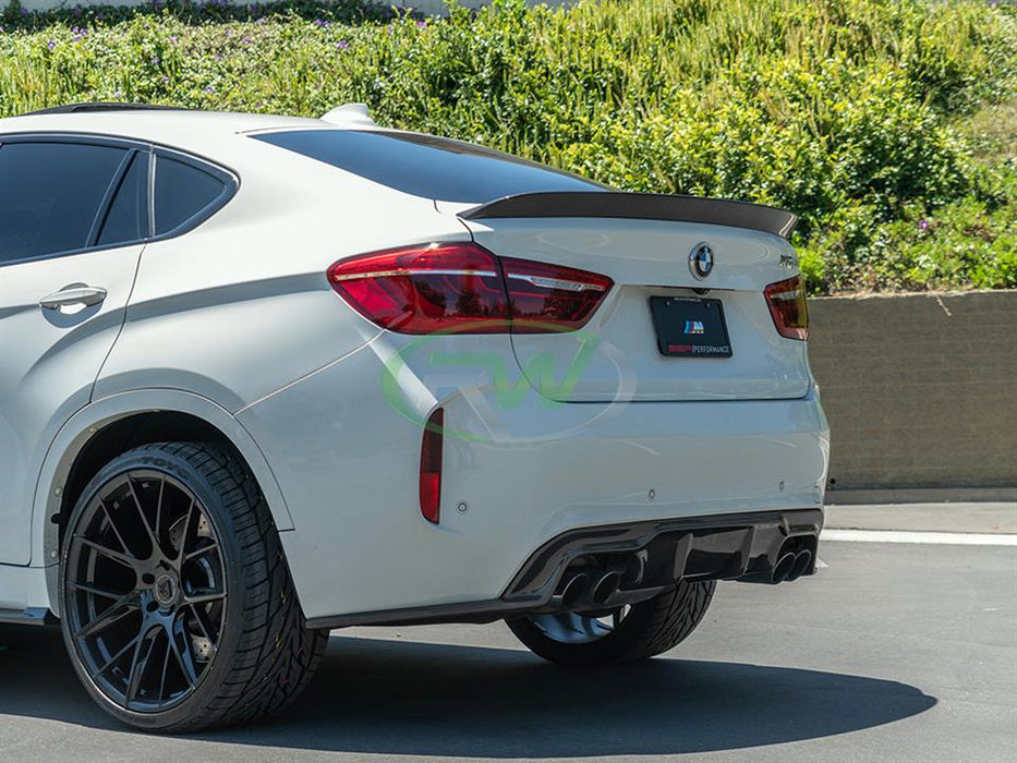 BMW F86 X6M 3D Style Carbon Fiber Diffuser