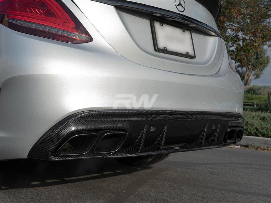 Mercedes W205 C63/C63S Sedan 19+ CF Diffuser