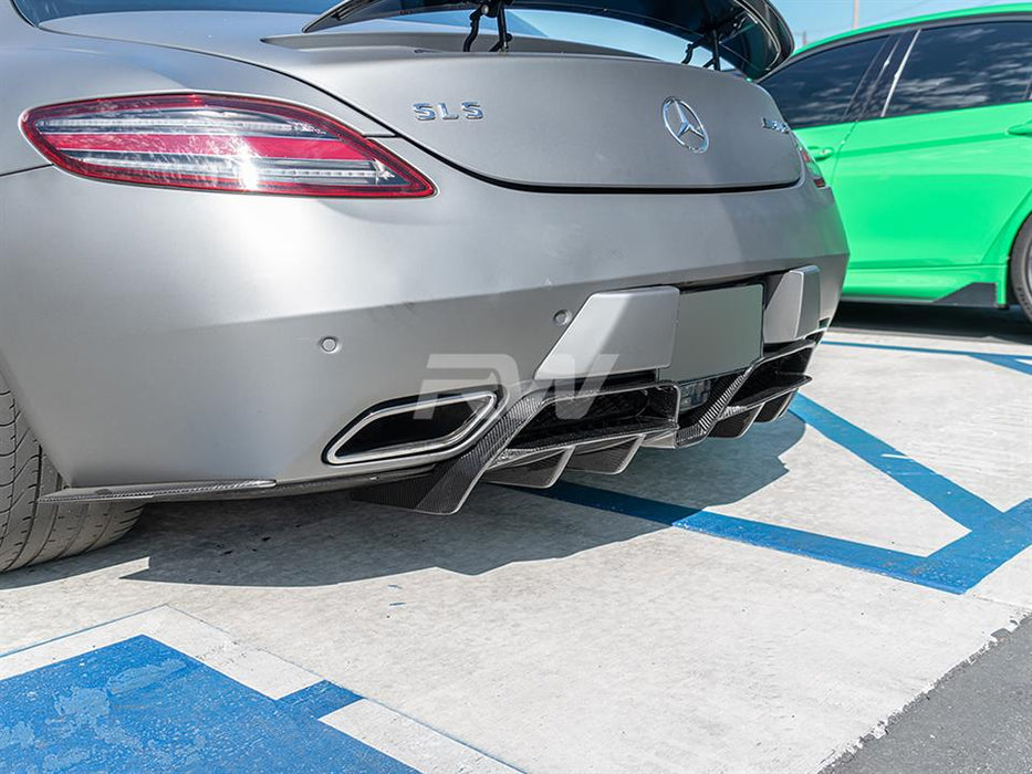 Mercedes SLS Renn Style Carbon Fiber Diffuser