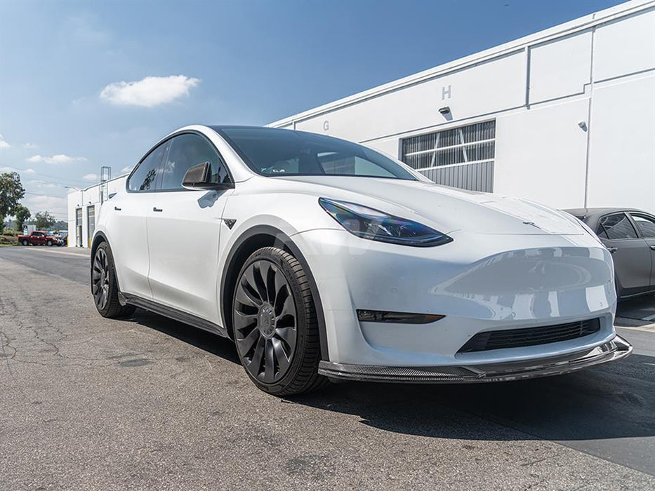 Tesla Model Y DTM Full Carbon Fiber Side Skirt Extensions