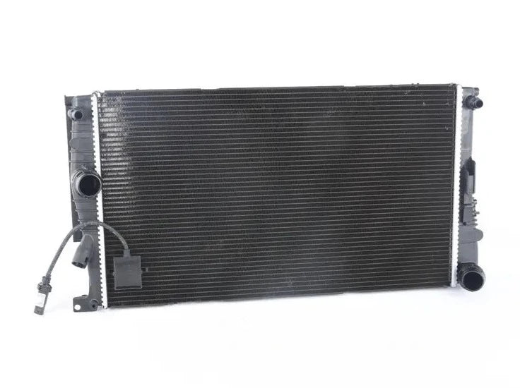 BMW Radiator - 17118672106