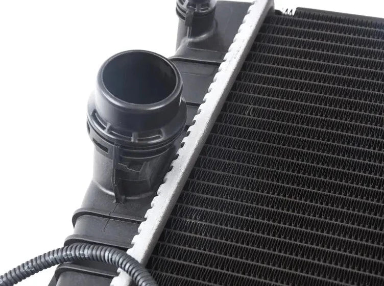 BMW Radiator - 17118672106