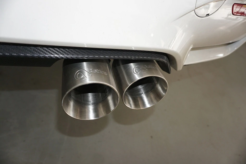 MAAD MAXX - F8X BMW M3 & M4 Rear Exhaust Section - 3 Can Valved