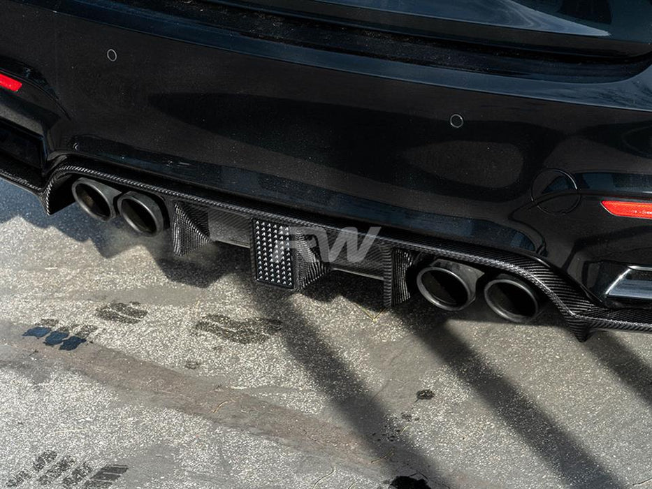 BMW F8x M3 M4 Kholen Style CF Rear Diffuser