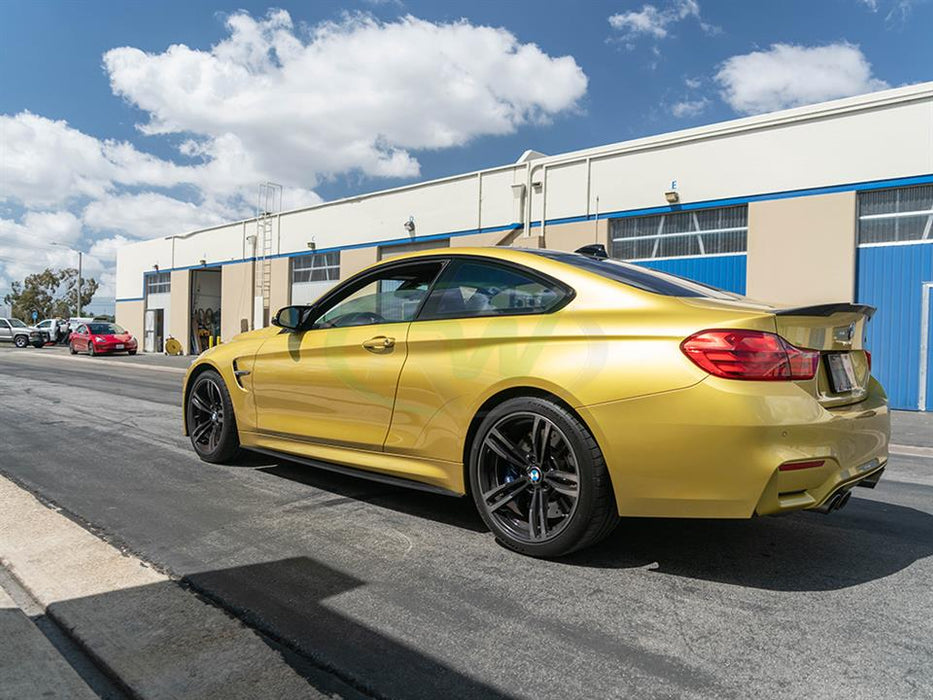 BMW F82/F83 M4 CF Side Skirt Extensions